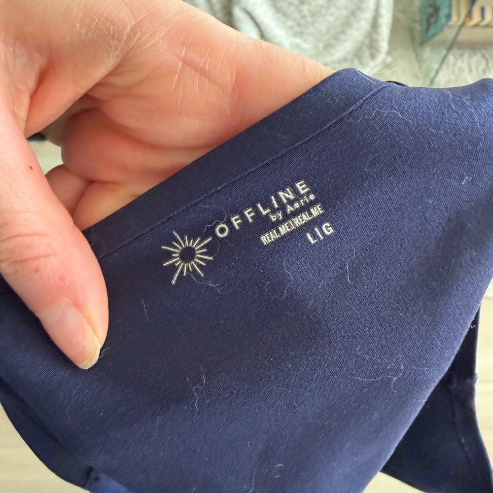 aerie Navy Seamless Crop Sports Bra - Picture 2 of 2